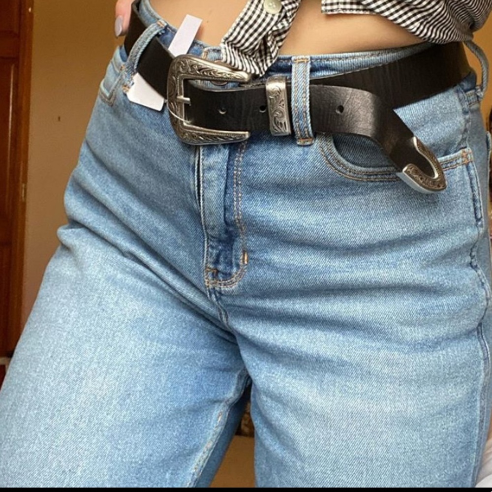 urban outfitters belt